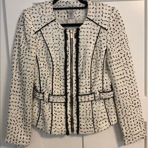 CACHE WHITE & BLACK TWEED BLAZER SIZE 6